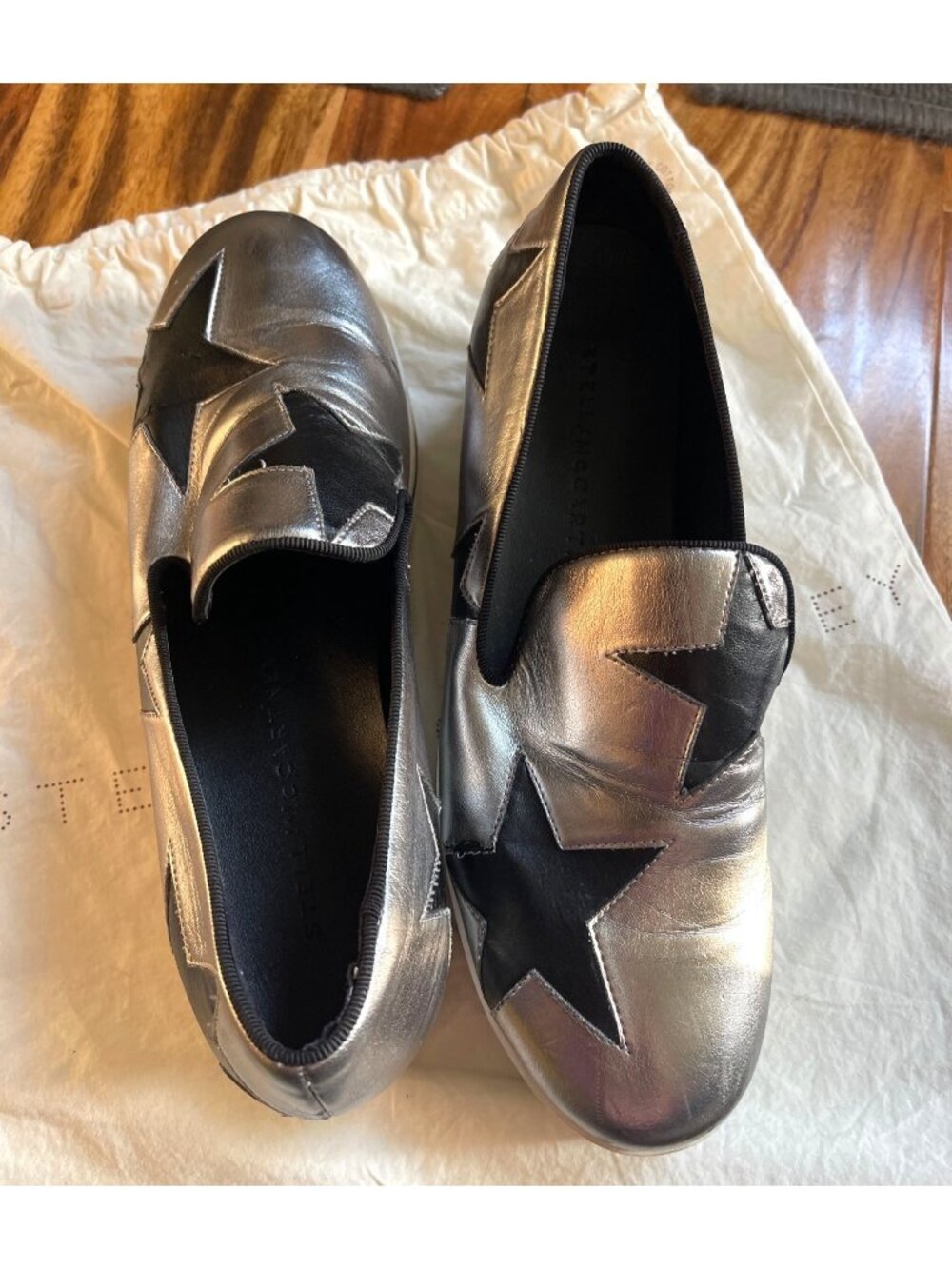 Stella McCartney Silver/Black Faux Leather Binx Star Slip On Sneakers Size 39 - Picture 6 of 13